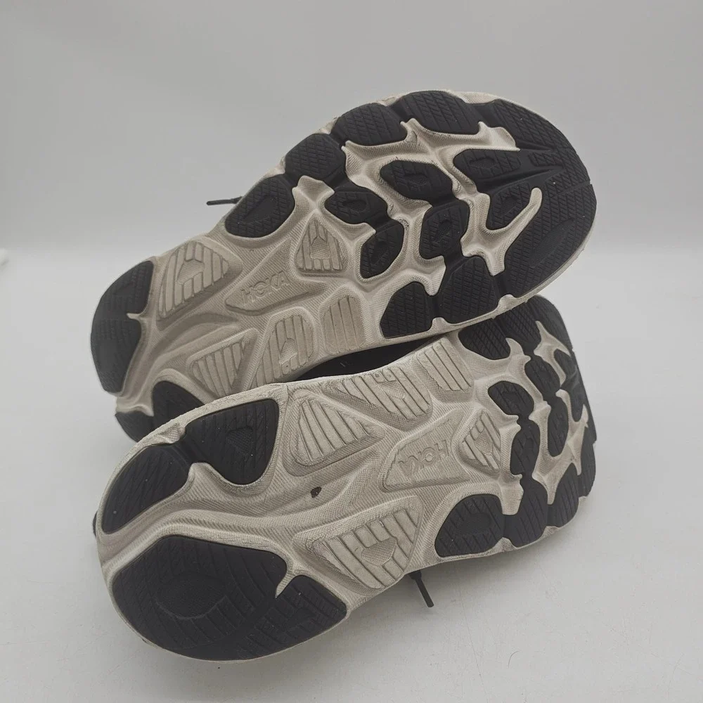 Size 11D- Hoka One One HOKA Clifton 10 Wide Black White W
